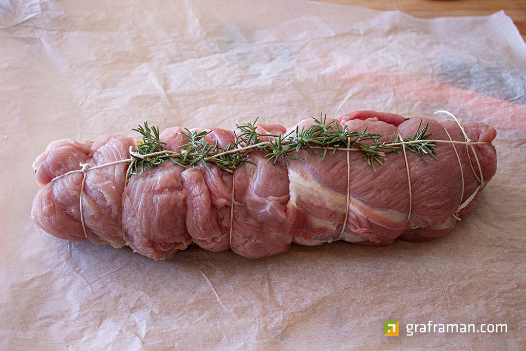 Arrosto di tacchino ripieno di carciofi