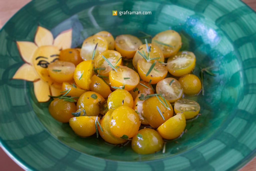 Focaccia con pomodorini gialli