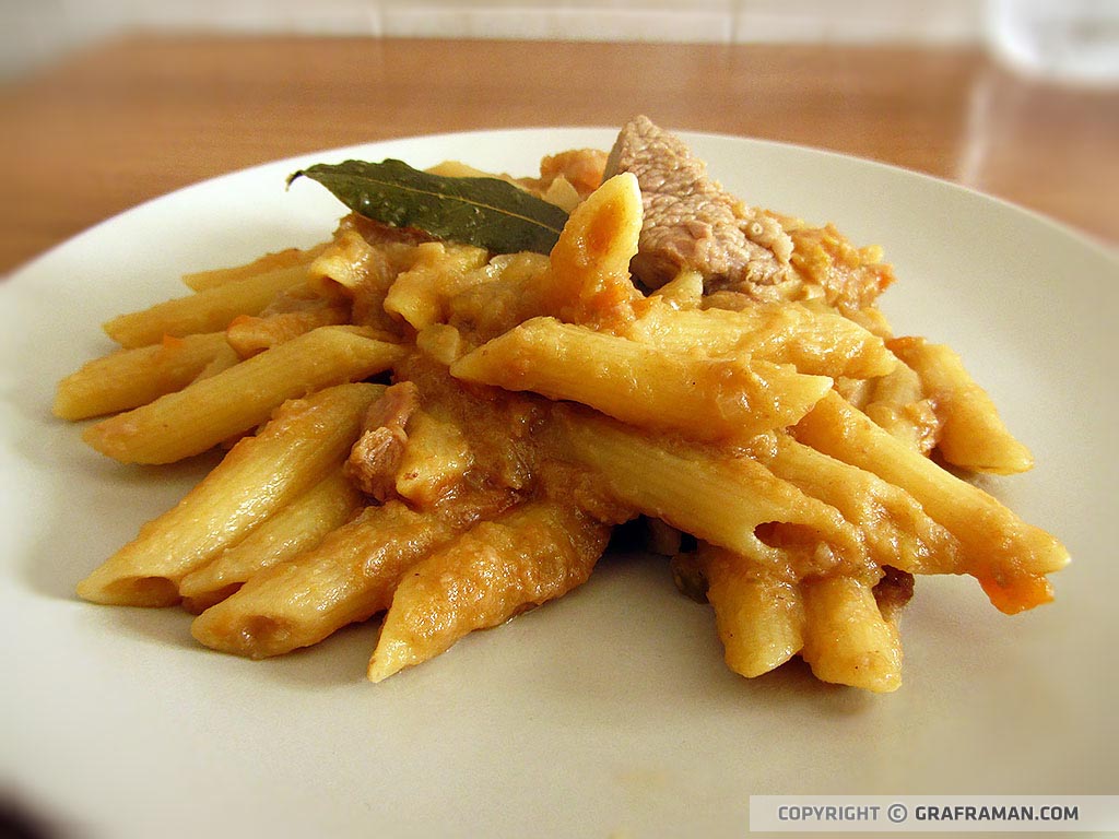 Pasta alla genovese