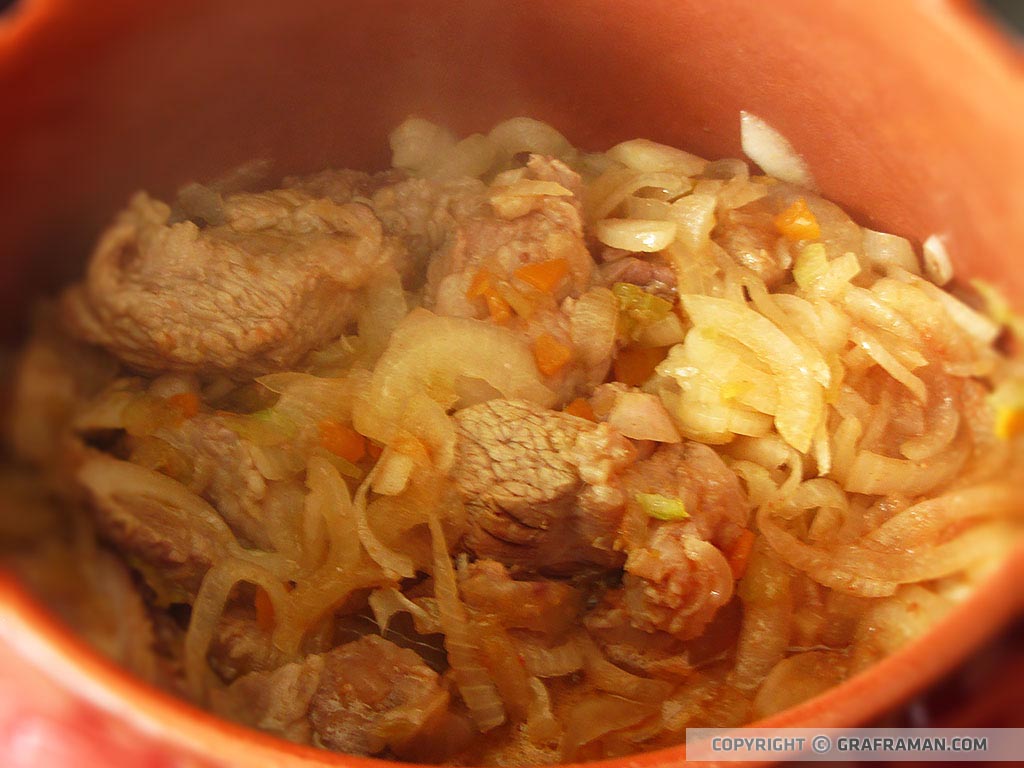 Pasta alla genovese