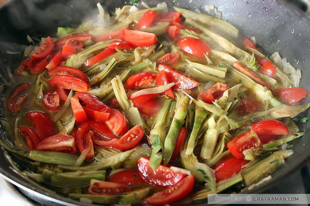 Scialatielli con carciofi e gamberoni