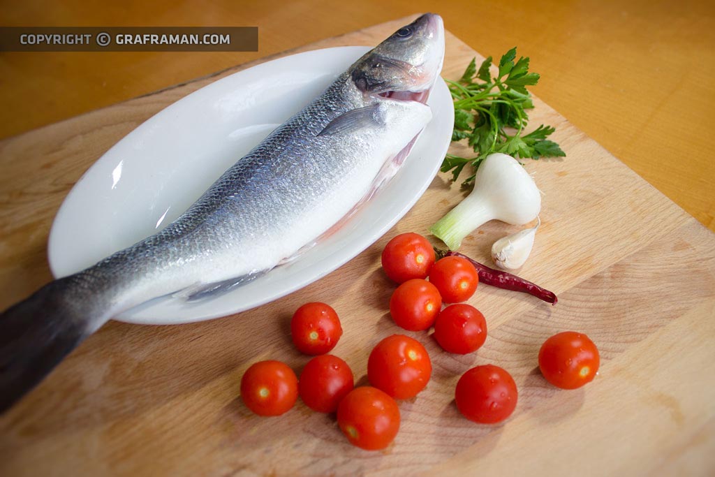 Spigola all'acqua pazza