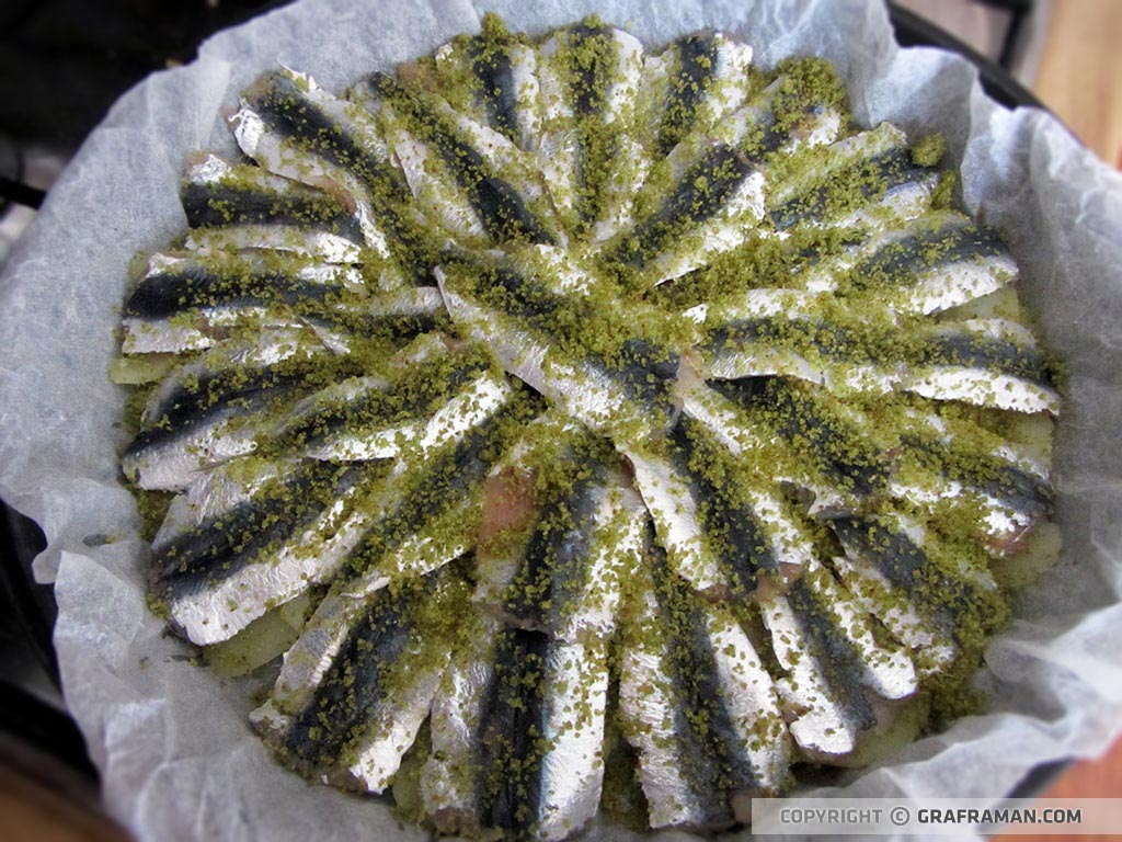 Tortiera di sardine con patate
