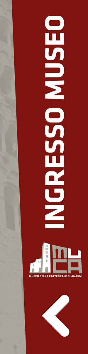 Banner informativo indicante l'ingresso del Museo