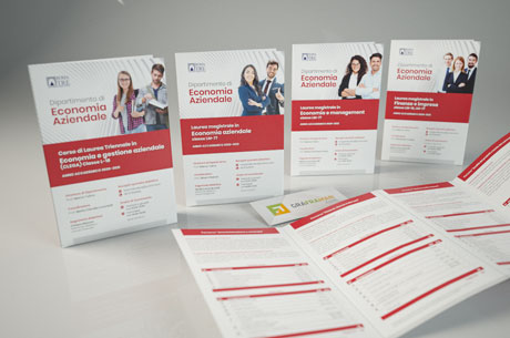 Brochure Corsi di Laurea Economia Aziendale Roma Tre